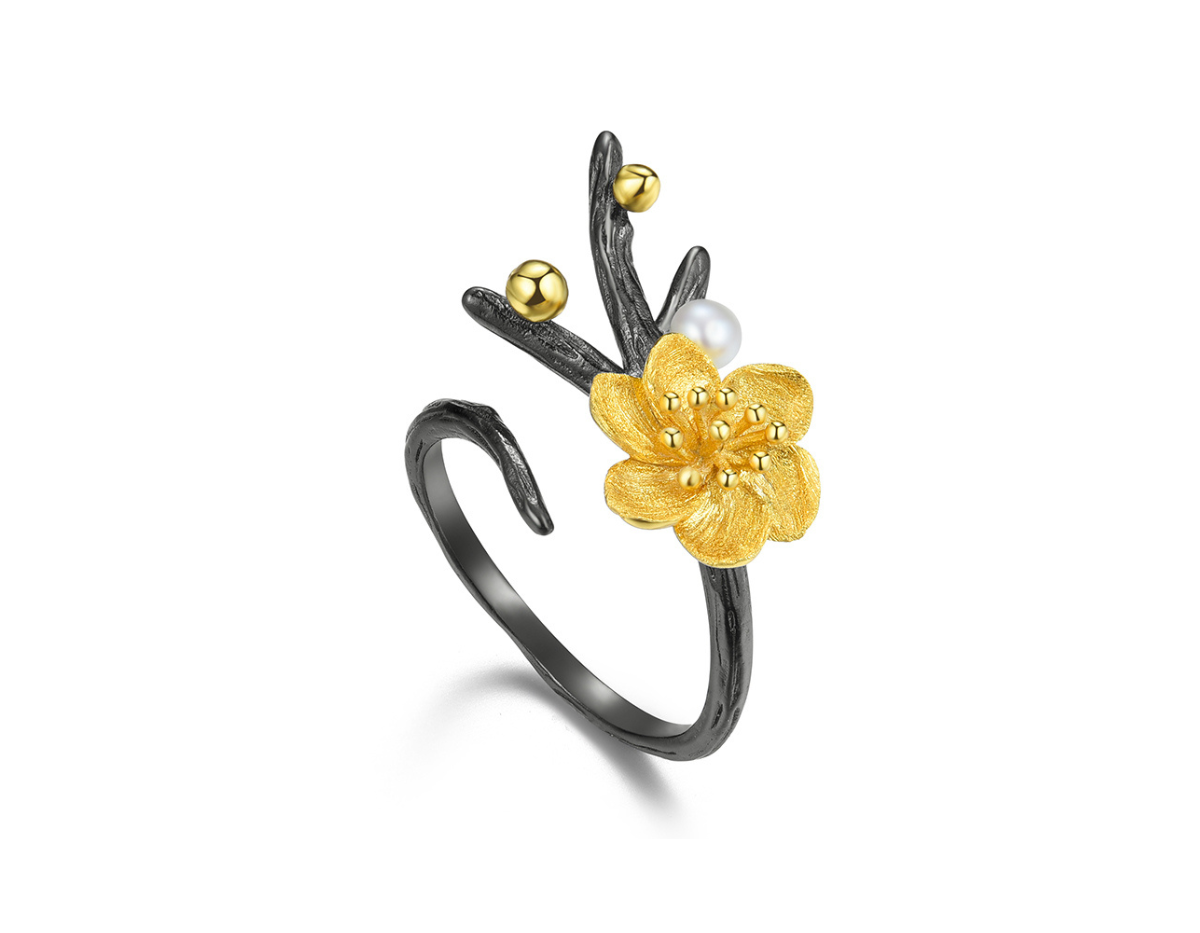 Frosted Petal Embrace Ring