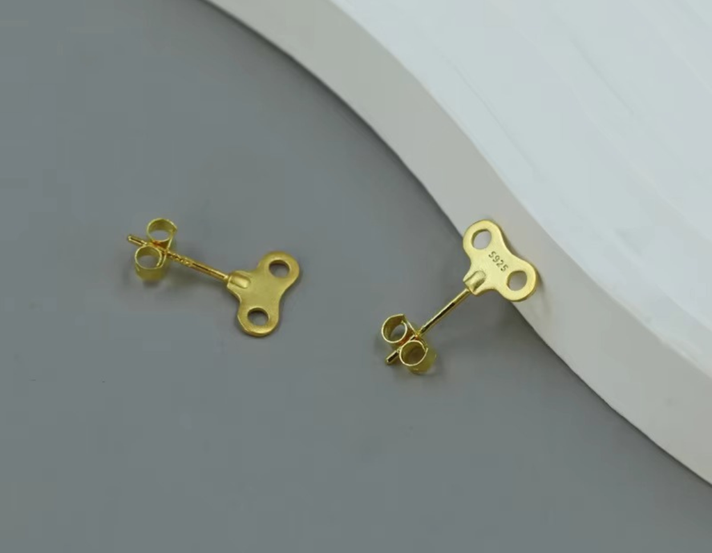 “Luz de Serpente Earrings”