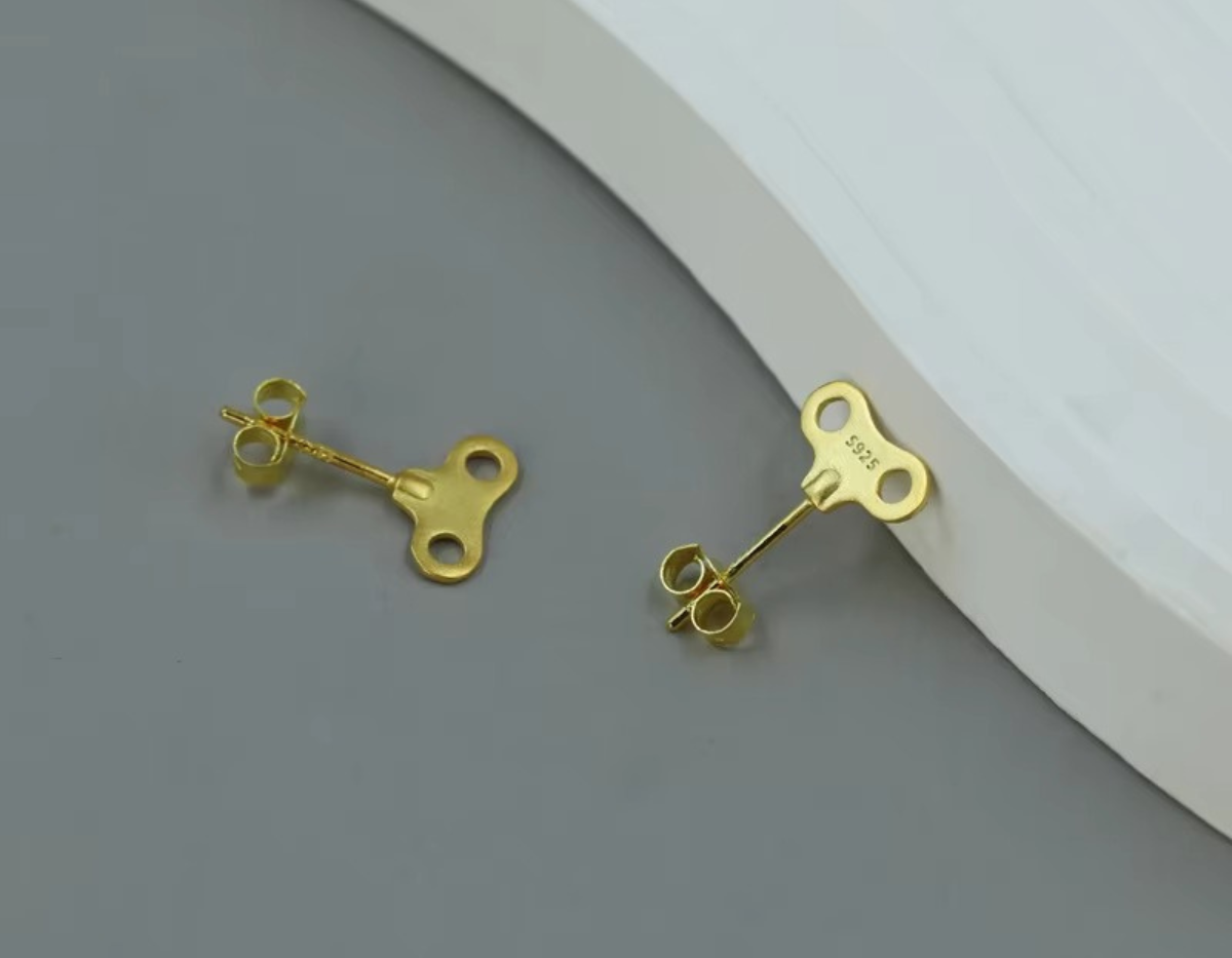 “Luz de Serpente Earrings”