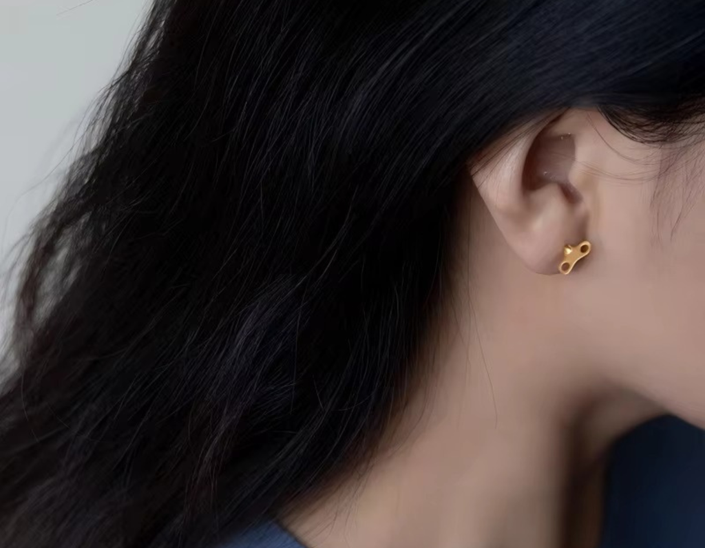 “Luz de Serpente Earrings”