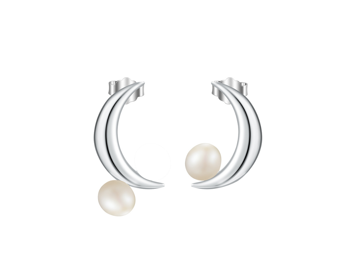 Luna Pearl Asymmetry Earrings