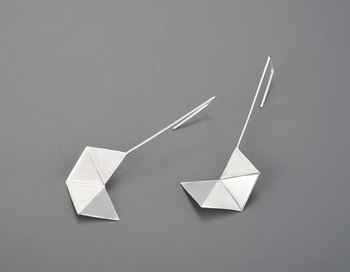 Petal Drift Earrings