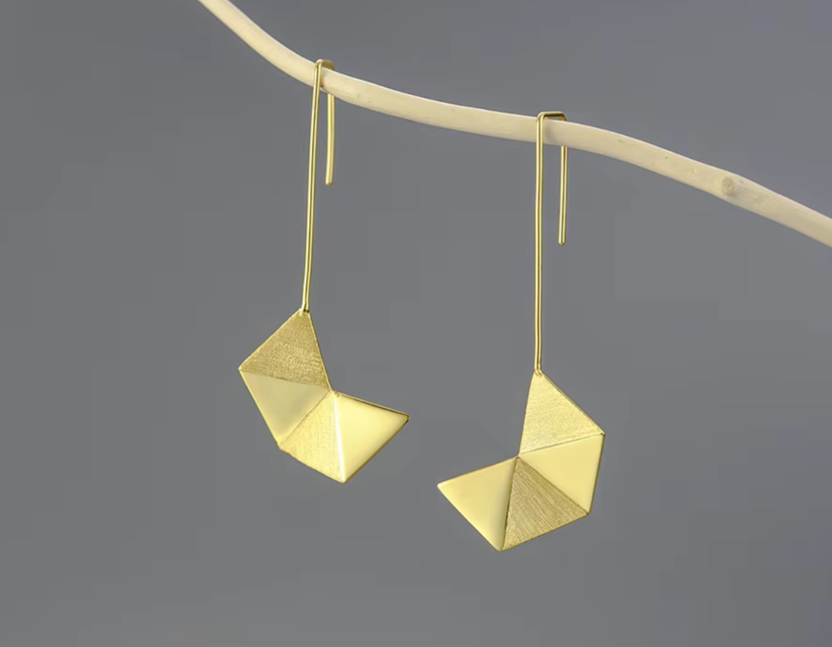 Petal Drift Earrings
