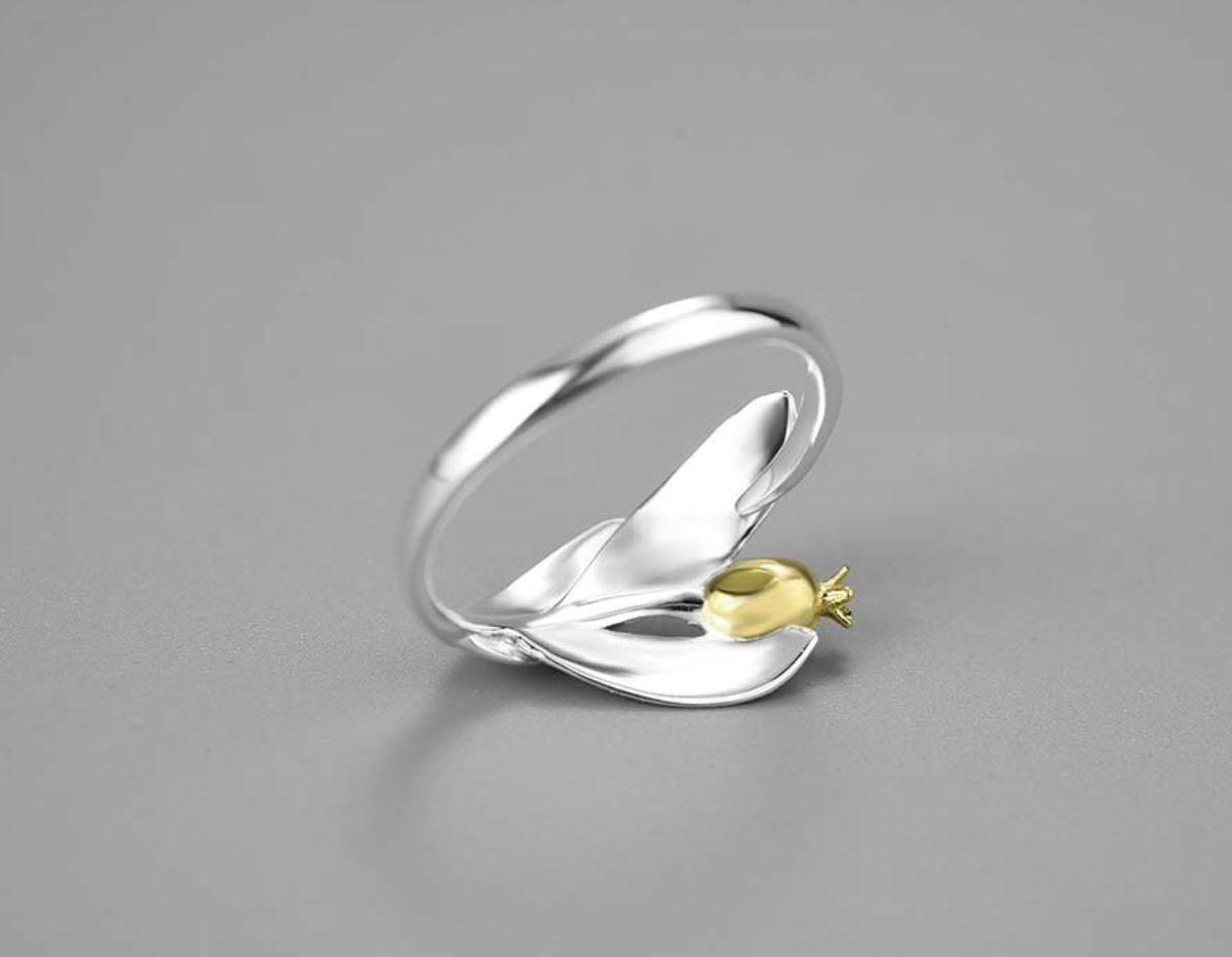 Crimson Leaf Embrace Ring