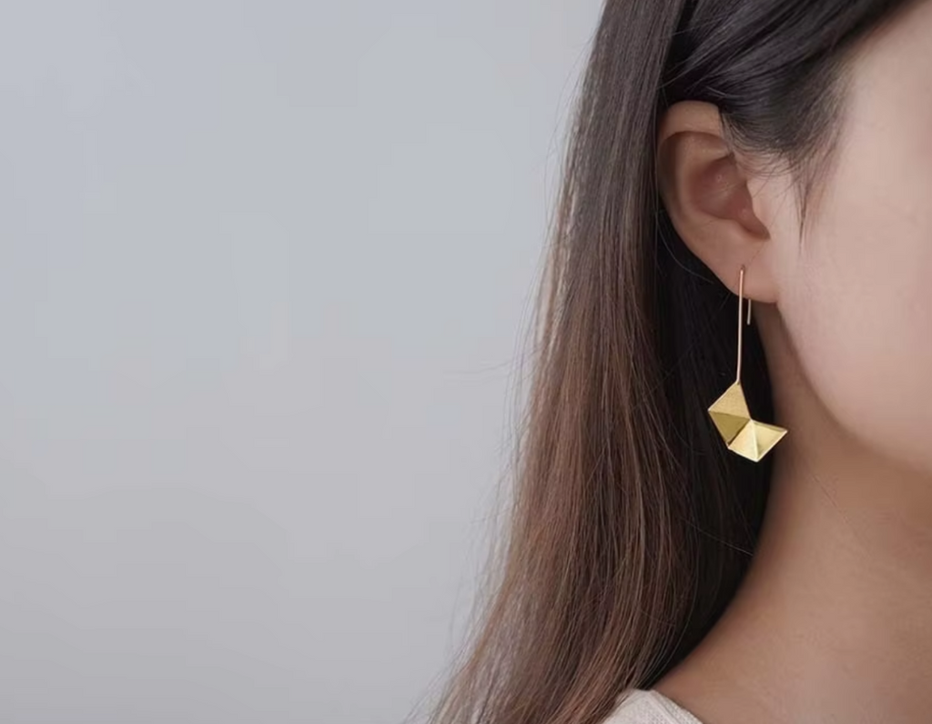 Petal Drift Earrings