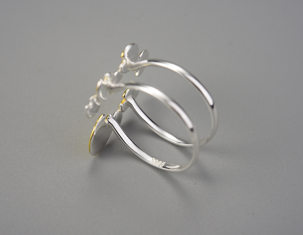 Lily Veil Embrace Ring