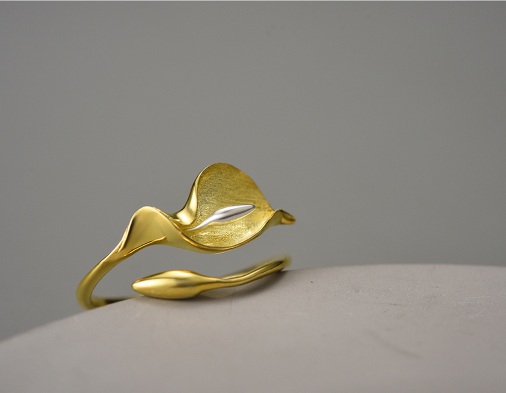 Luz de Calla Ring