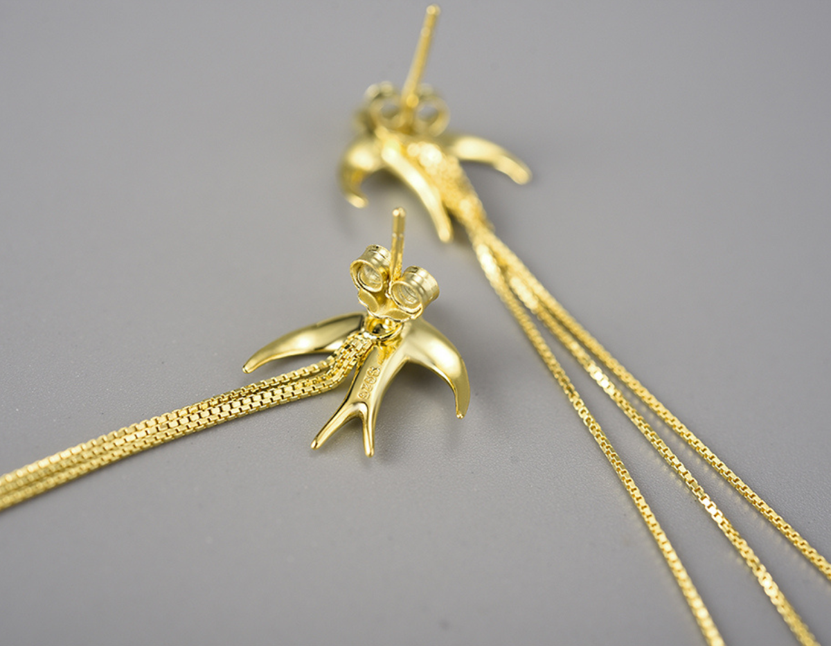 Willow's Embrace Earrings