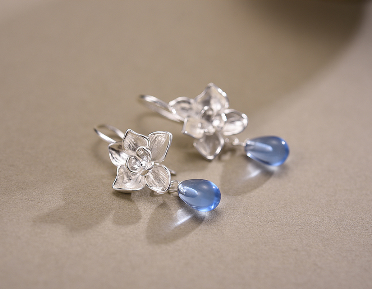 Orchid Dewdrop Elegance