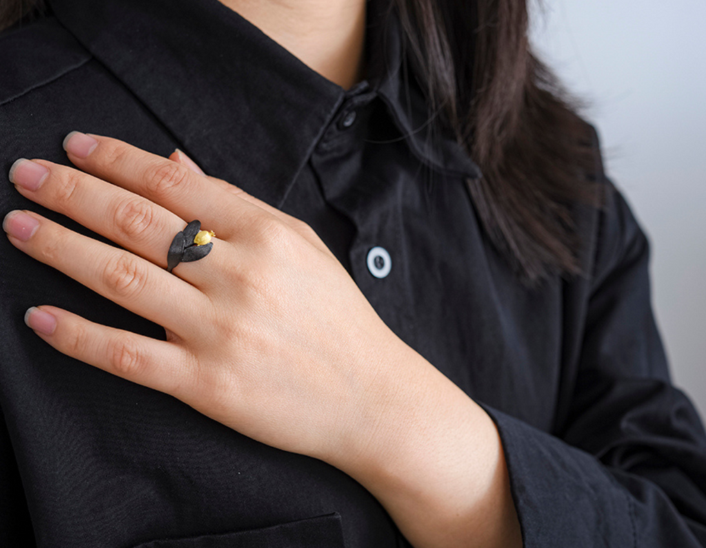Crimson Leaf Embrace Ring