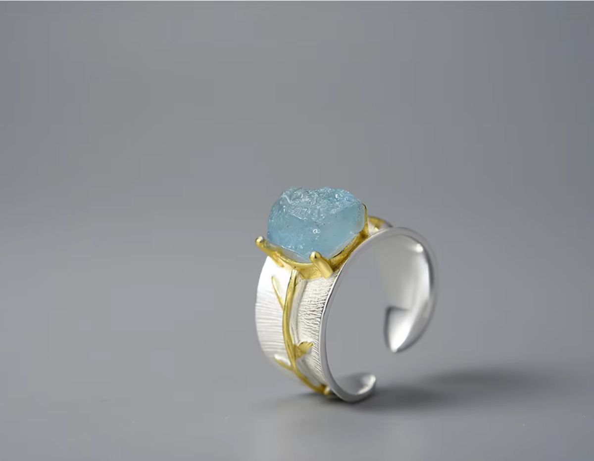 Aqua Liana Embrace Ring