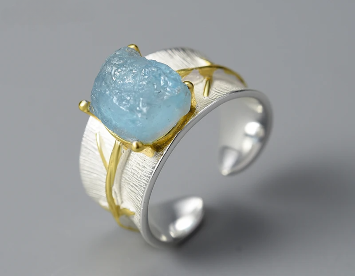 Aqua Liana Embrace Ring