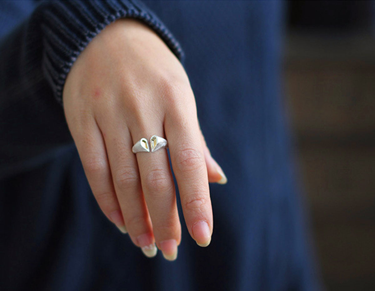 Heartwood Embrace Ring