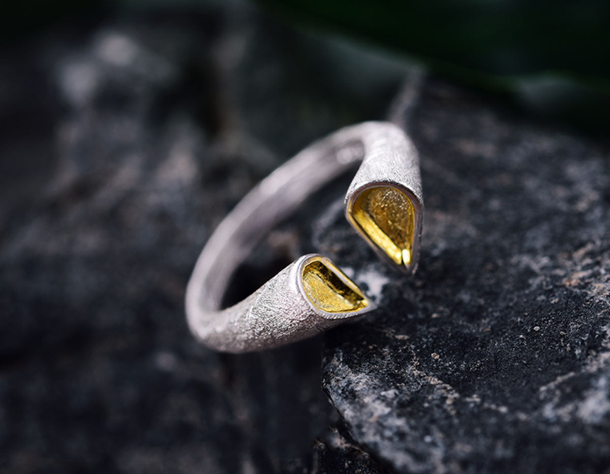 Heartwood Embrace Ring
