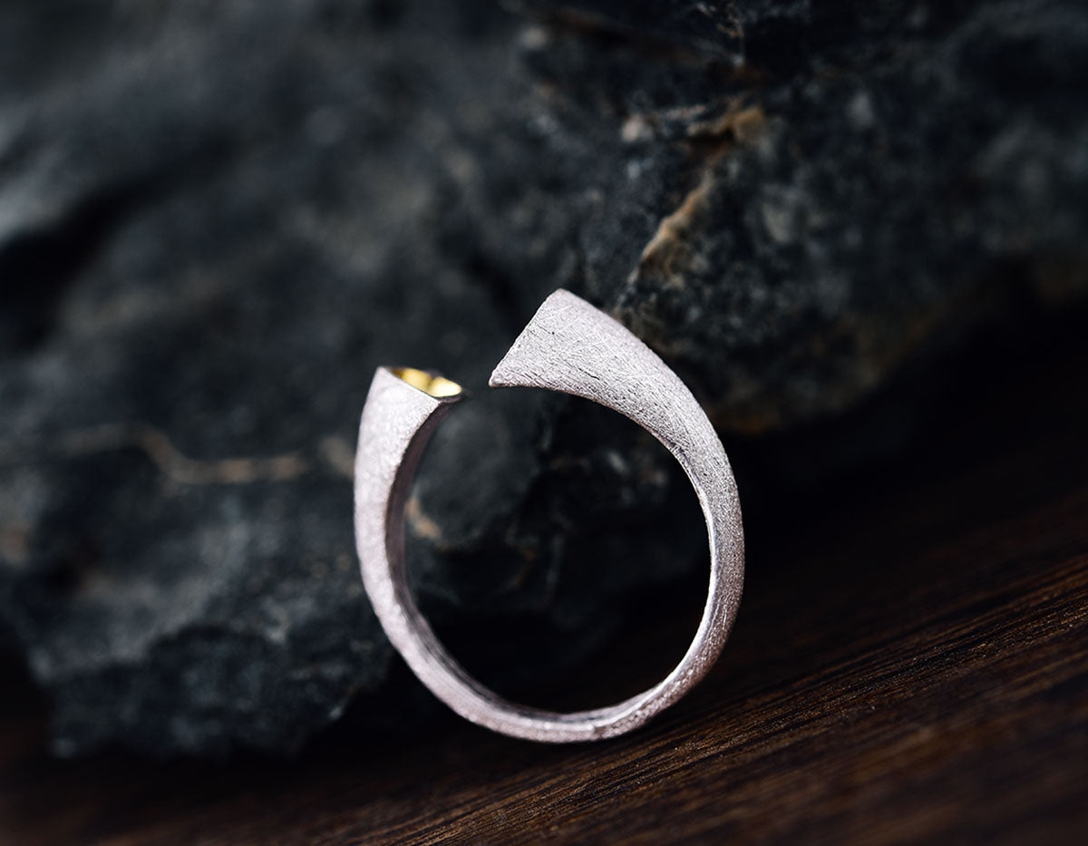 Heartwood Embrace Ring