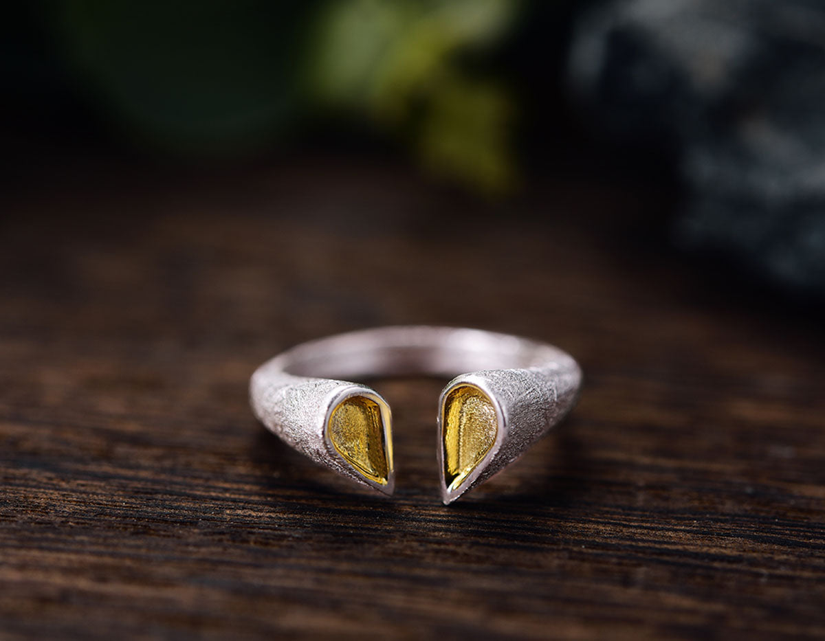 Heartwood Embrace Ring
