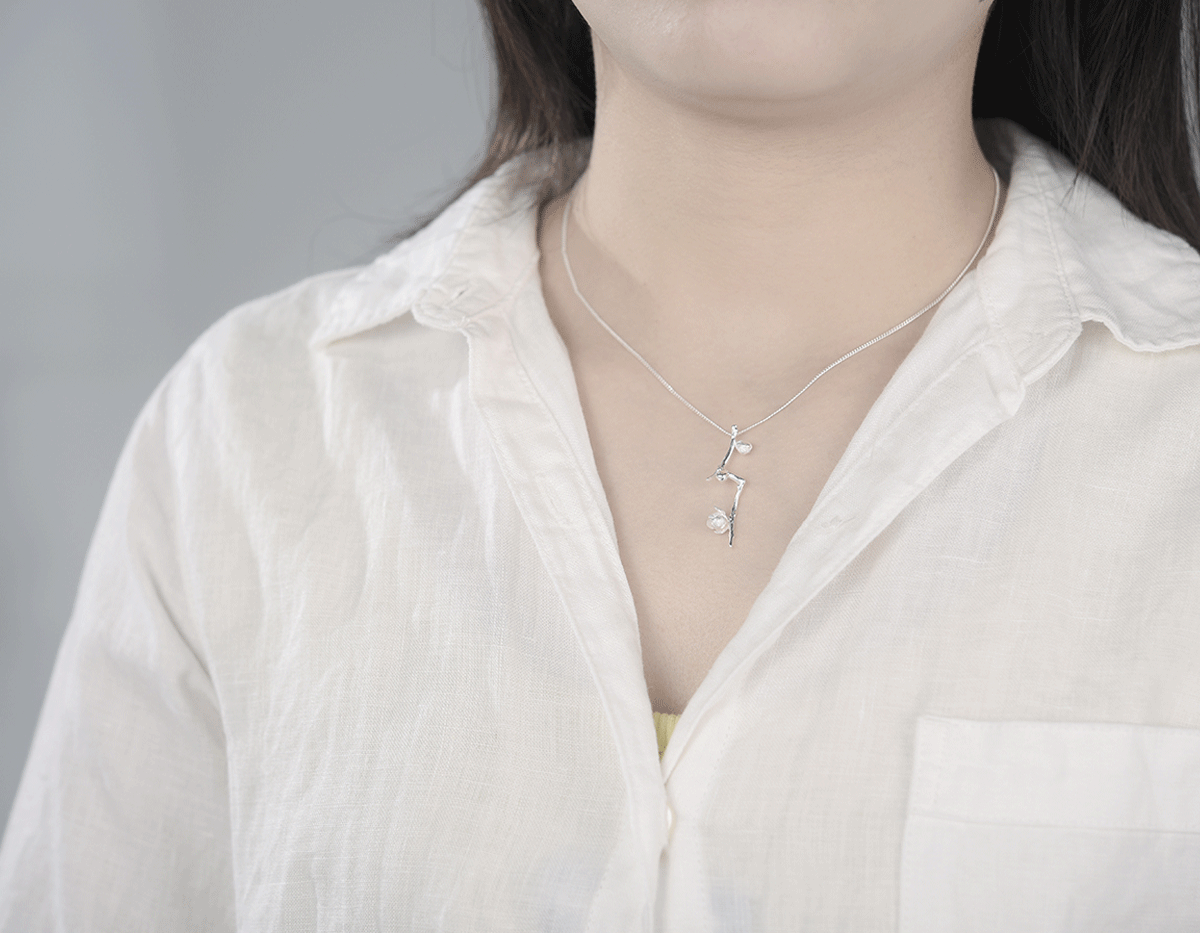 Blossom Embrace Necklace