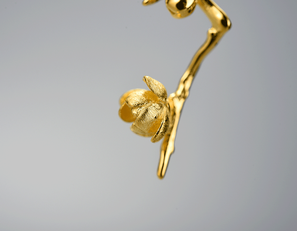 Blossom Embrace Necklace