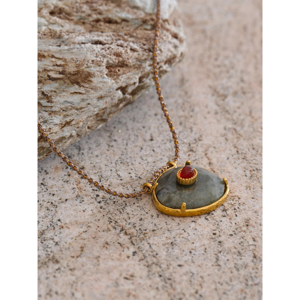 Serenidade Agate Pendant