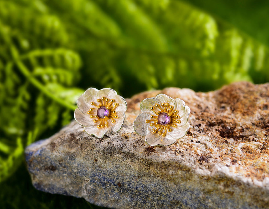 Anemone Serenade Studs