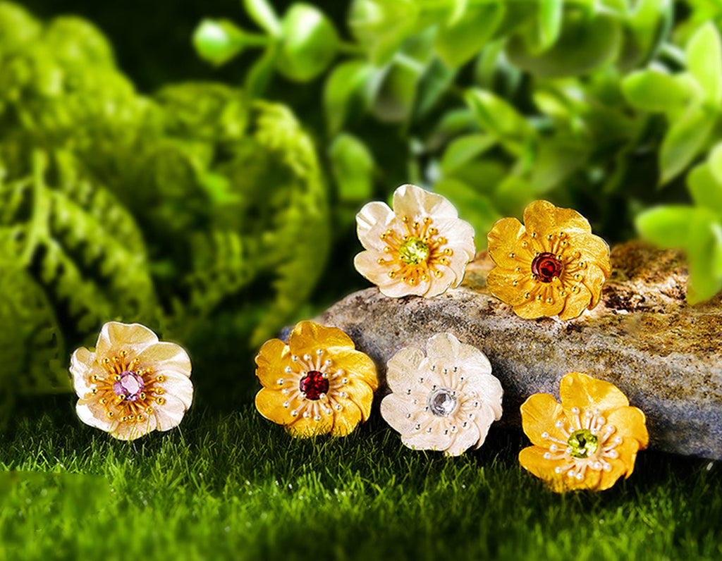 Anemone Serenade Pendant