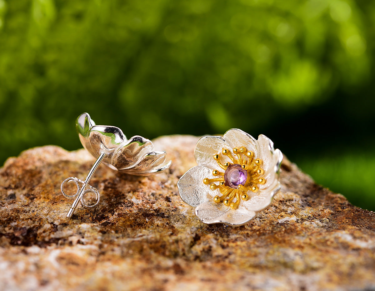Anemone Serenade Studs