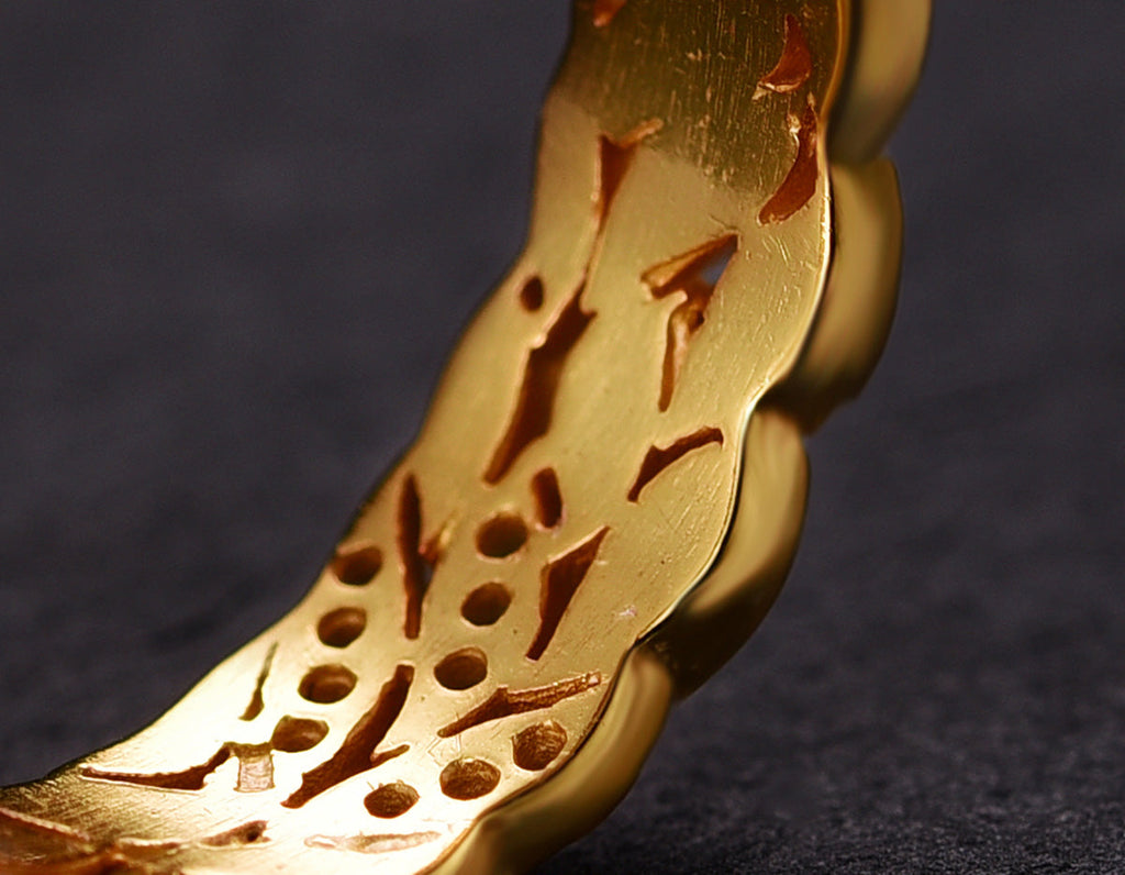 Petals of Aster Embrace Ring