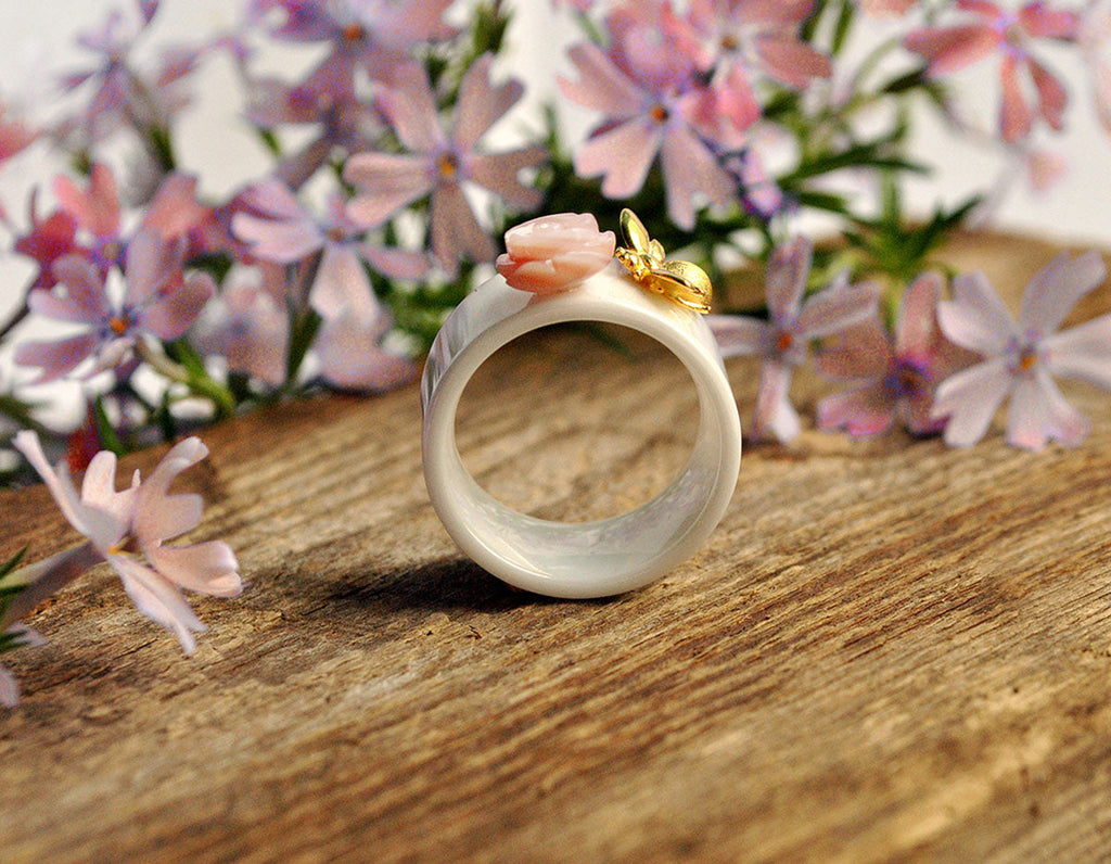 Golden Nectar Embrace Ring
