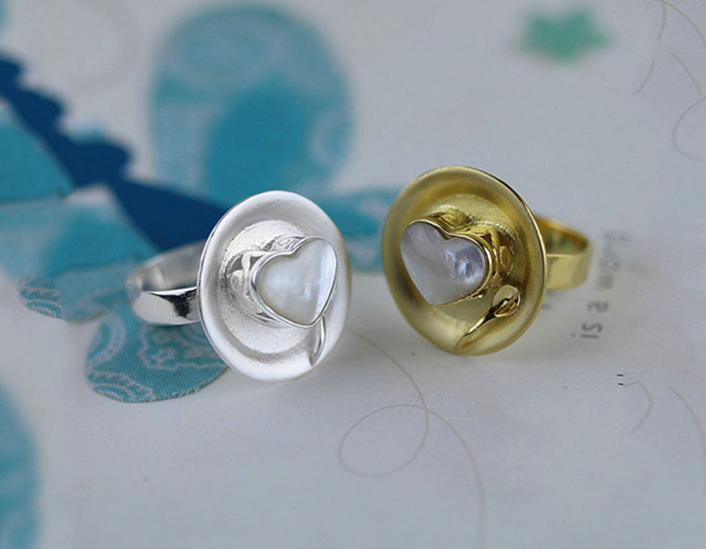 Elysian Heart Embrace Ring