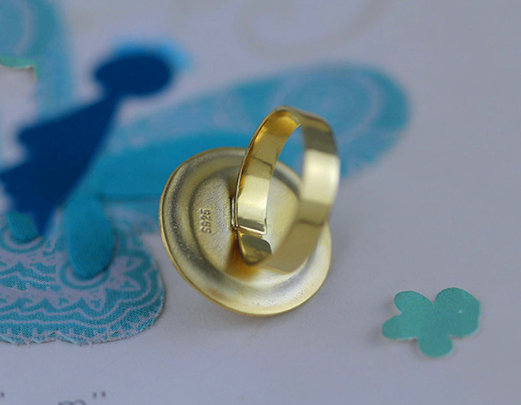 Elysian Heart Embrace Ring