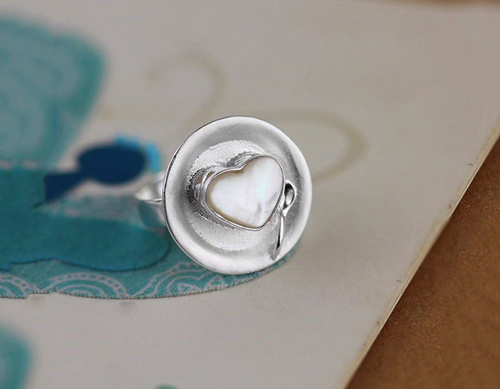 Elysian Heart Embrace Ring