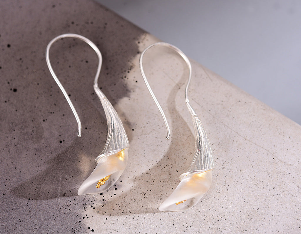 Luz de Calla Earrings