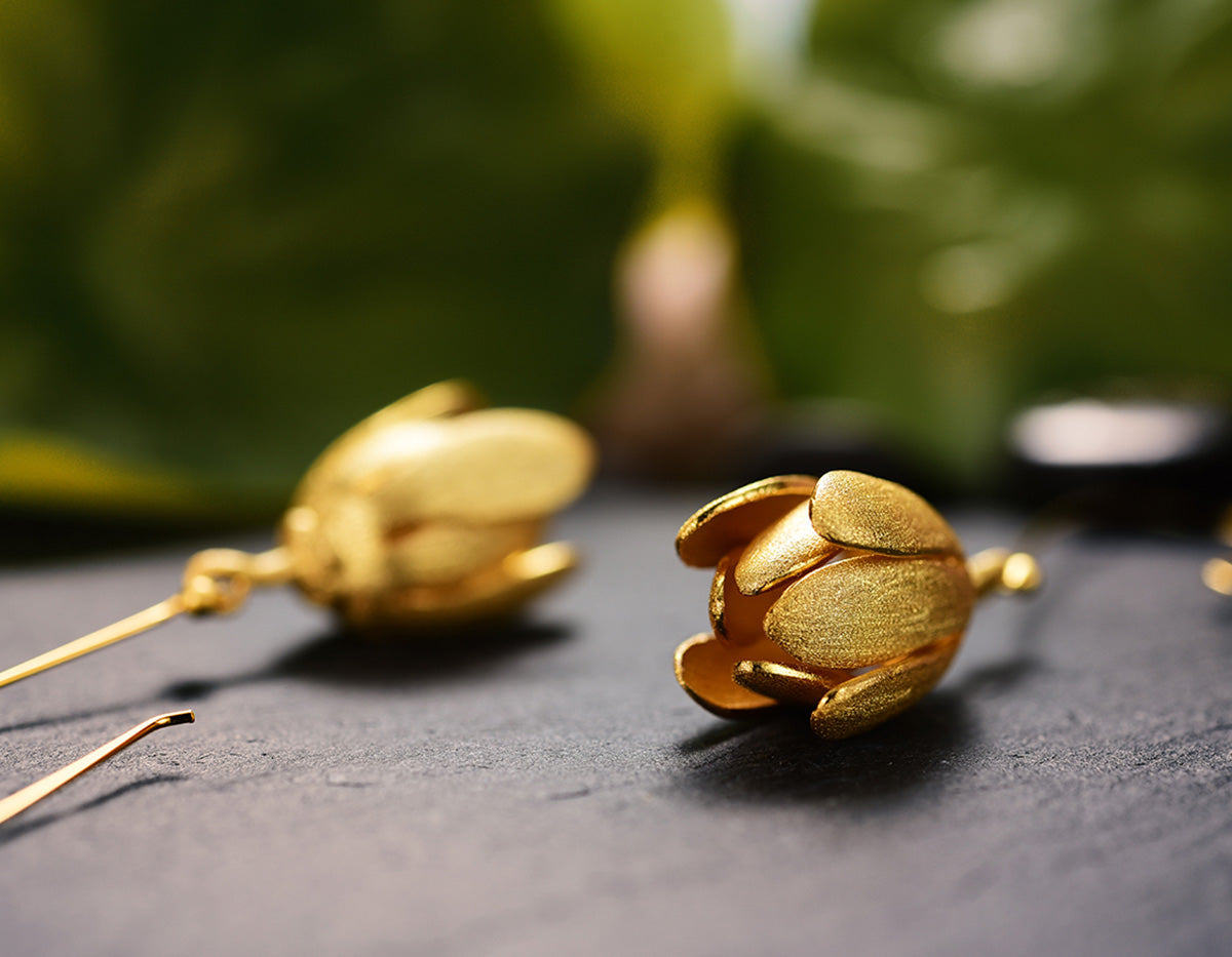 Luz de Campanula Earrings