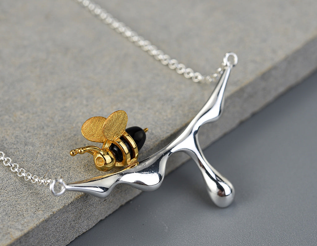 Honeyed Reverie Necklace