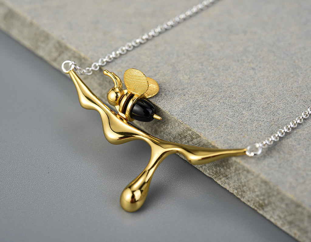 Honeyed Reverie Necklace