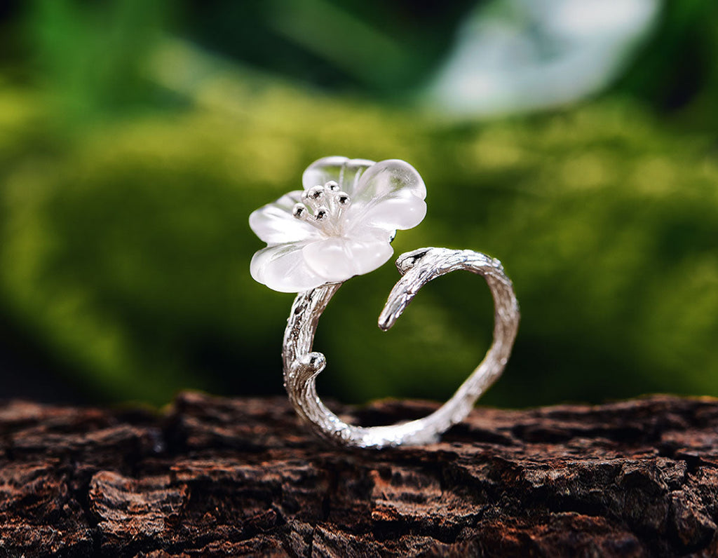 Petal Veil Ring