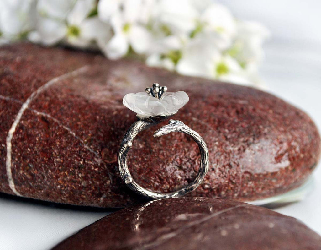 Petal Veil Ring