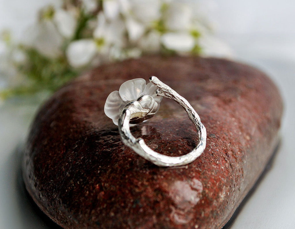 Petal Veil Ring