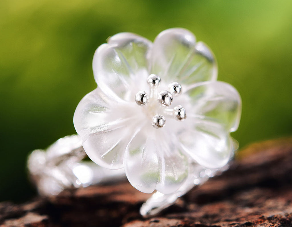 Petal Veil Ring