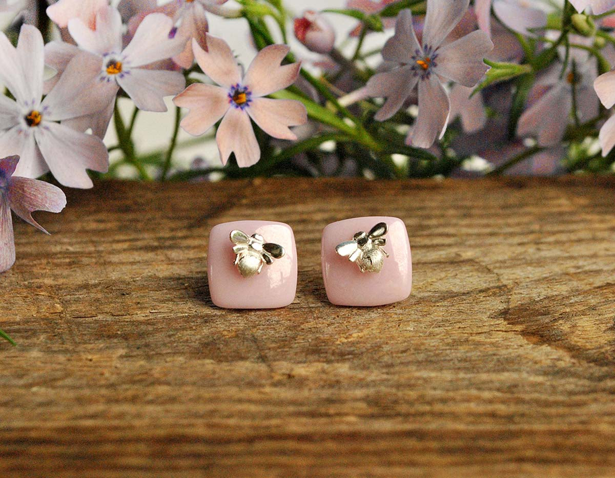 Bee's Embrace Earrings
