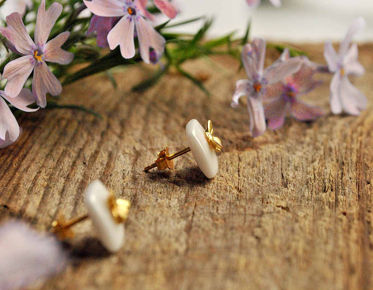 Bee's Embrace Earrings