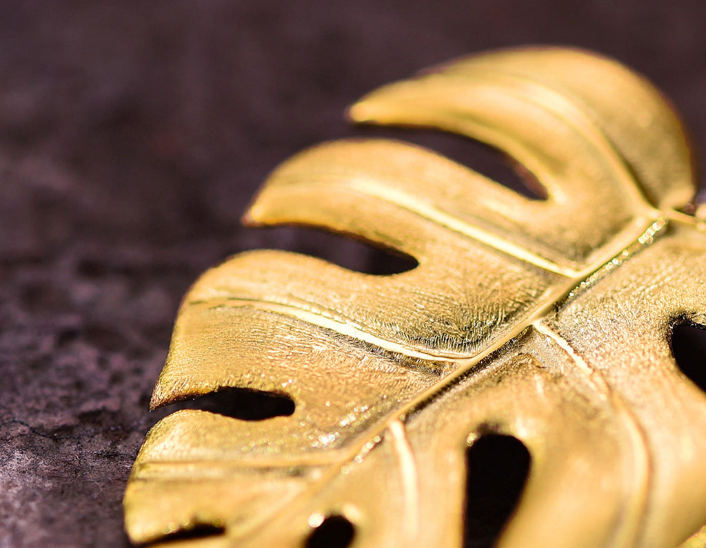 “Verdant Harmony Pendant”