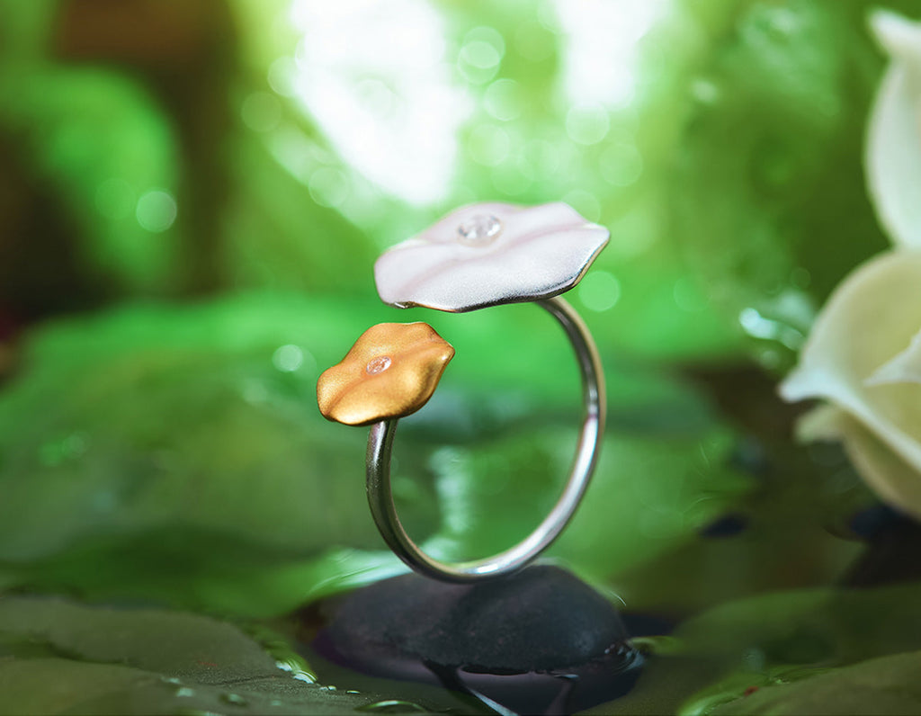 “Dewdrop Embrace Ring”