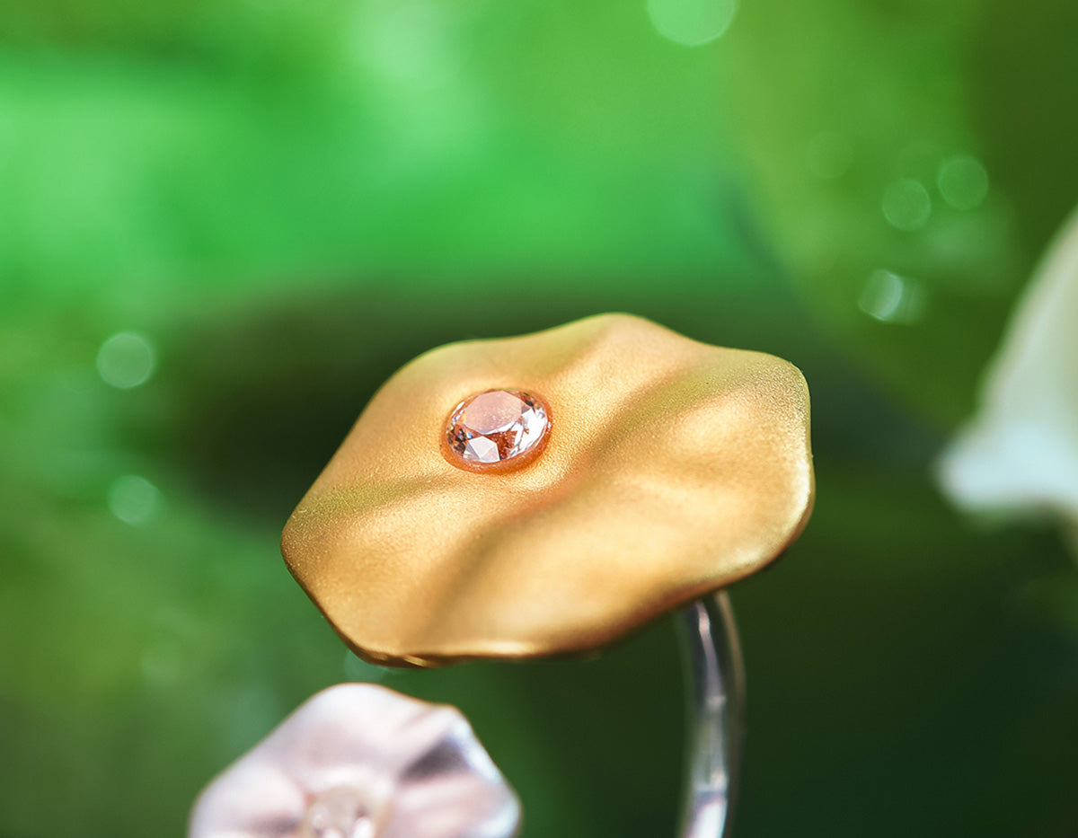“Dewdrop Embrace Ring”