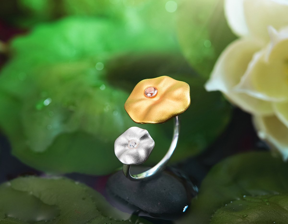 “Dewdrop Embrace Ring”