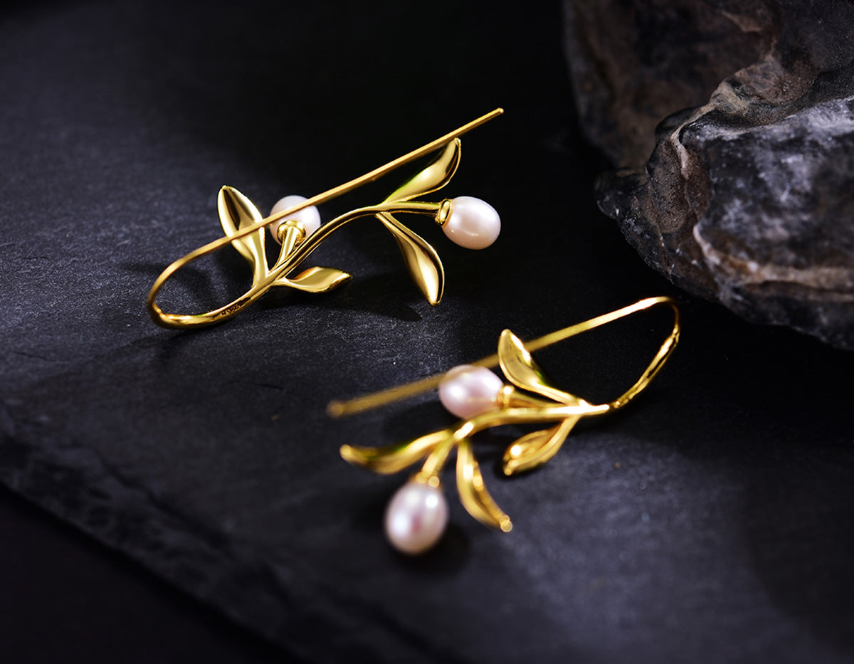 Dewdrop Elegance Earrings