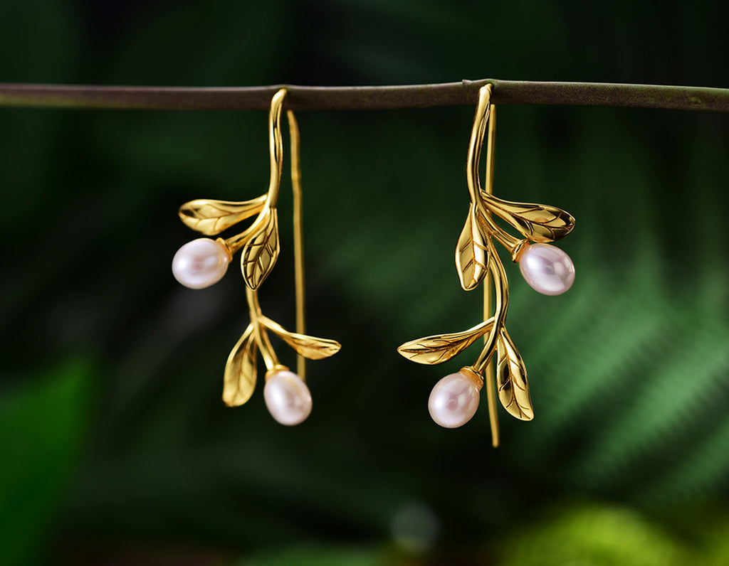 Dewdrop Elegance Earrings
