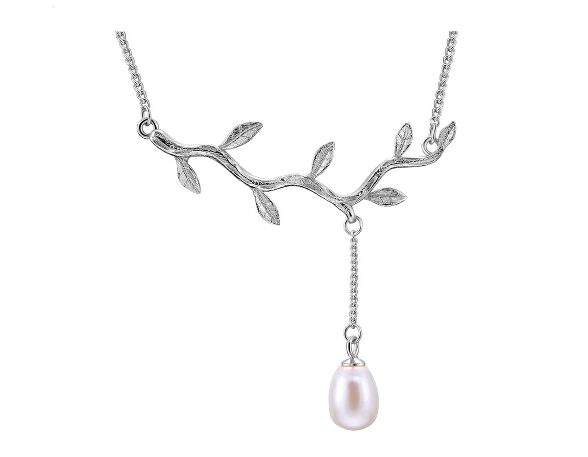 Olive Embrace Necklace