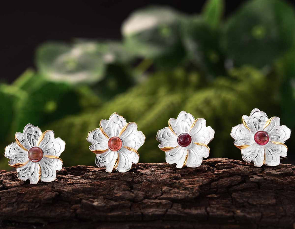 Petal Embrace Pendant