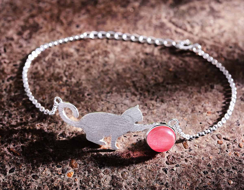Whisker Embrace Bracelet